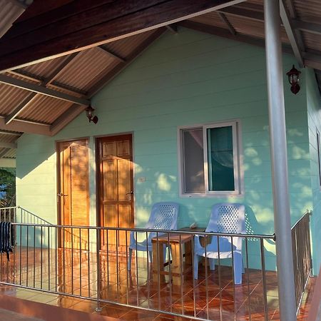 Baanlungmong Hotel Koh Mak Buitenkant foto