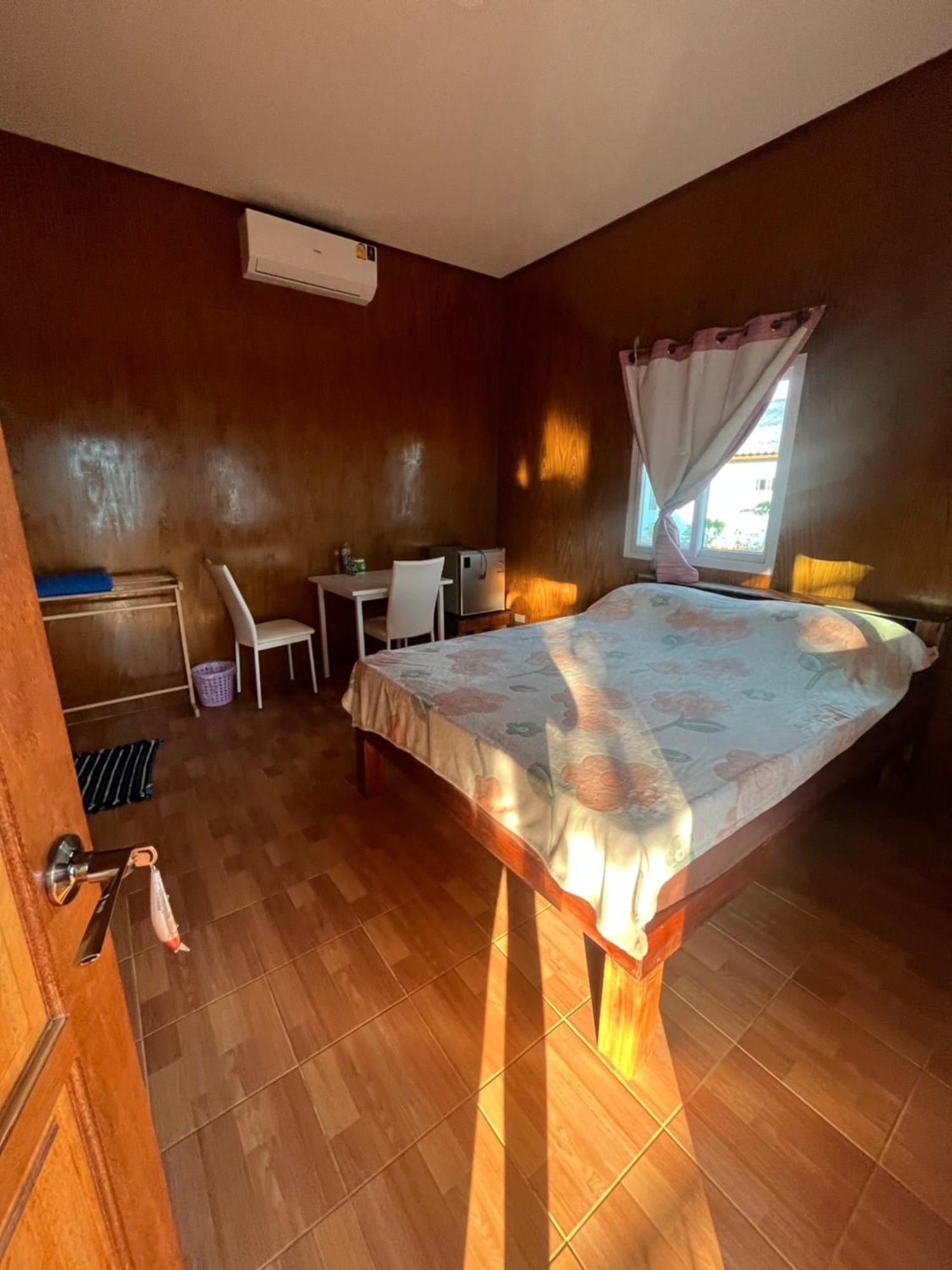 Baanlungmong Hotel Koh Mak Buitenkant foto
