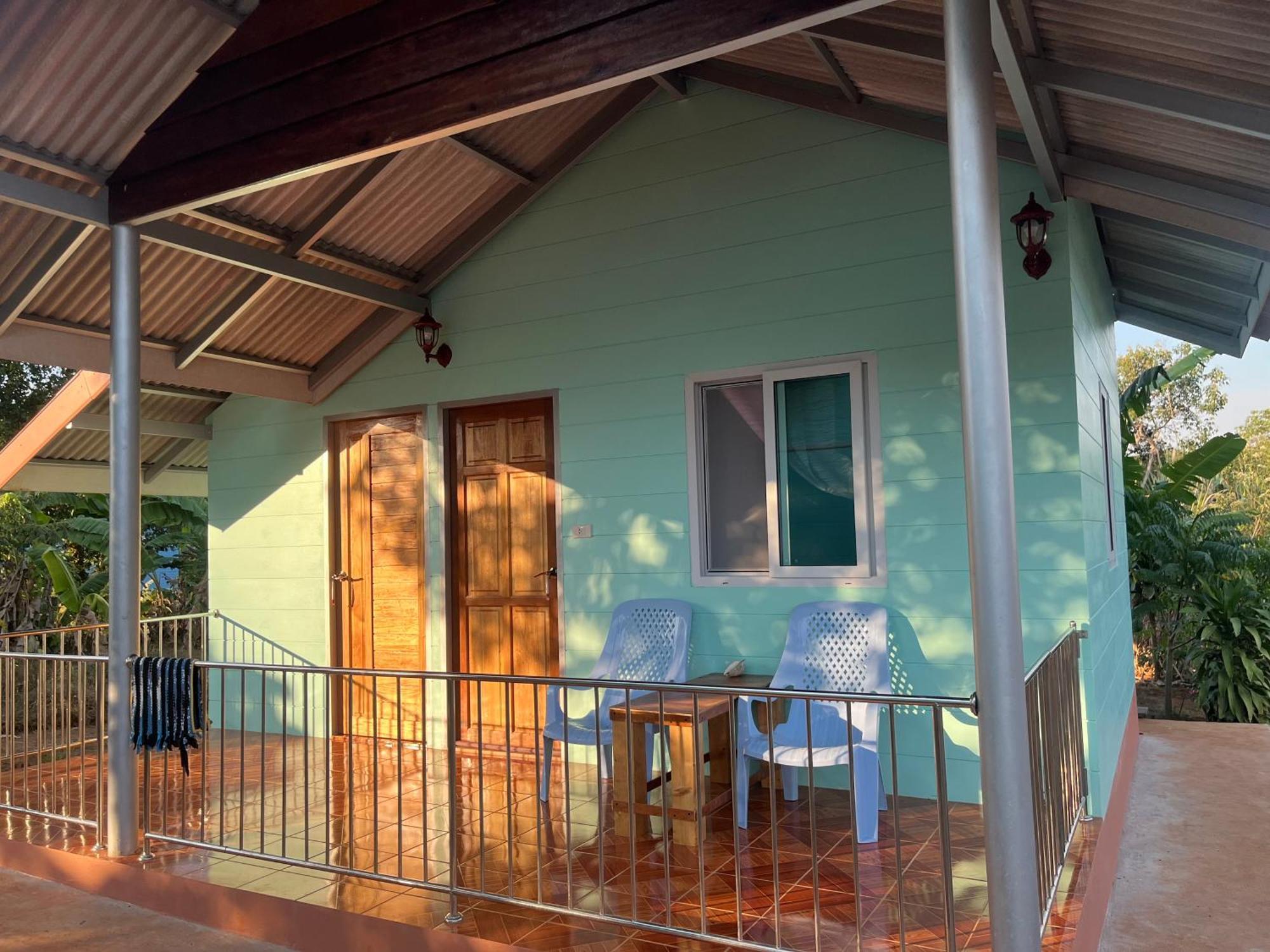 Baanlungmong Hotel Koh Mak Buitenkant foto